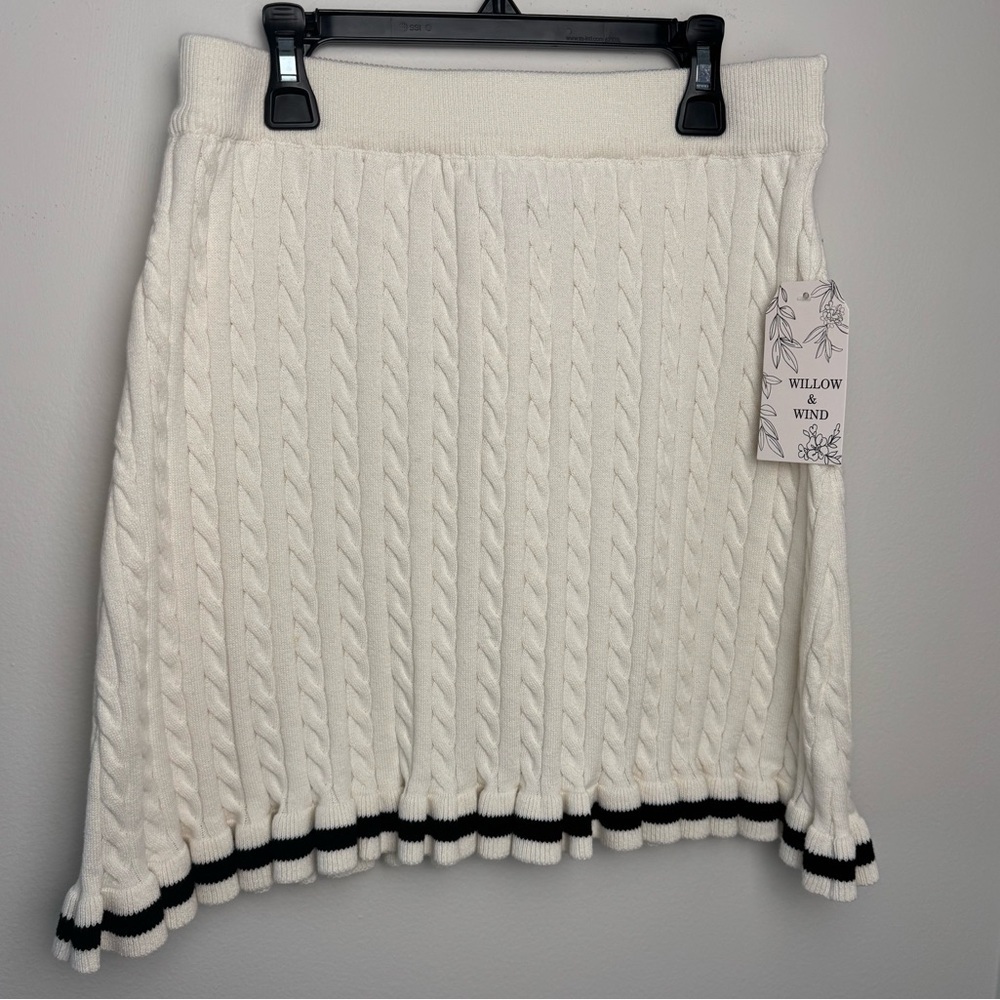 Willow Skater White Skirt Flounced Golf Tennis Party Size M NWT - Picture 3 of 7
